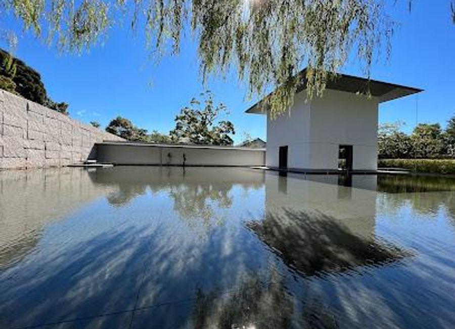 Discover the tranquil D.T. Suzuki Museum in Kanazawa, a serene tribute to Zen Buddhism and its profound philosophies.