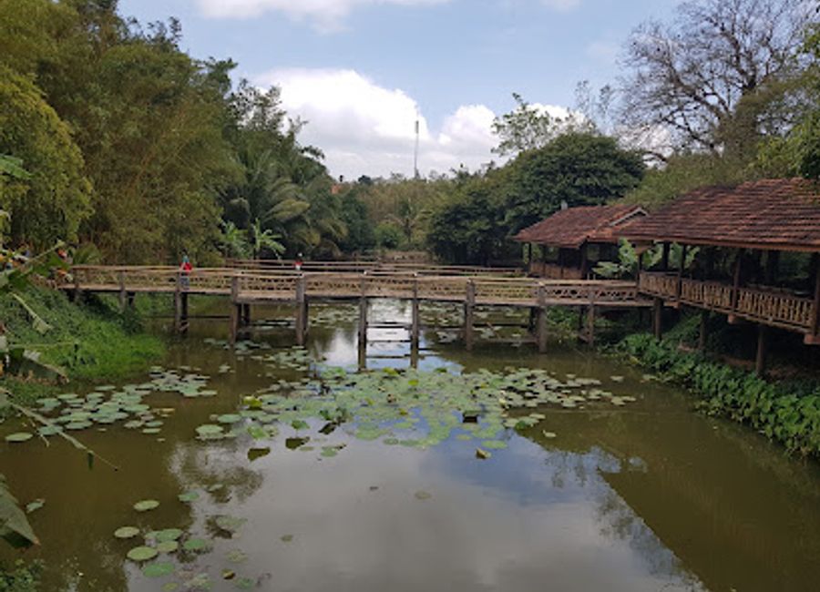 Explore the serene beauty of Kotam Community Resort in Dak Lak, a perfect retreat for relaxation and adventure amid Vietnam's stunning landscapes.