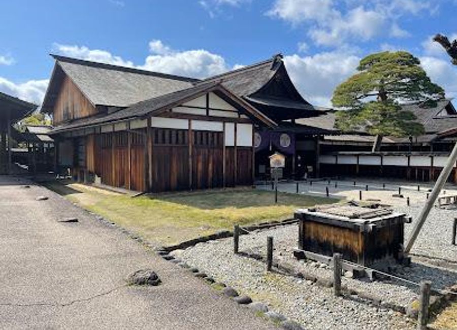 Experience the historical essence of Takayama Jinya, a stunning landmark showcasing Japan's rich heritage and traditional architecture.