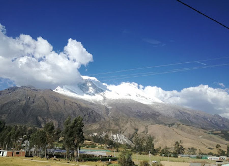 Explore Huascarán, Peru's highest peak, featuring stunning glaciers, diverse wildlife, and unparalleled outdoor adventures in the majestic Andes.