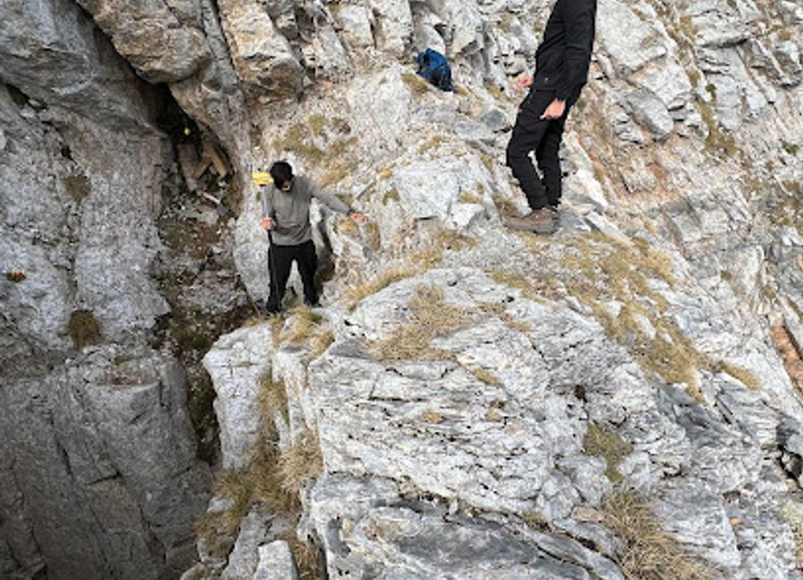 Explore the stunning hiking trails of Χιονοσπηλιά in Litochoro, Greece, where nature and adventure await every visitor.