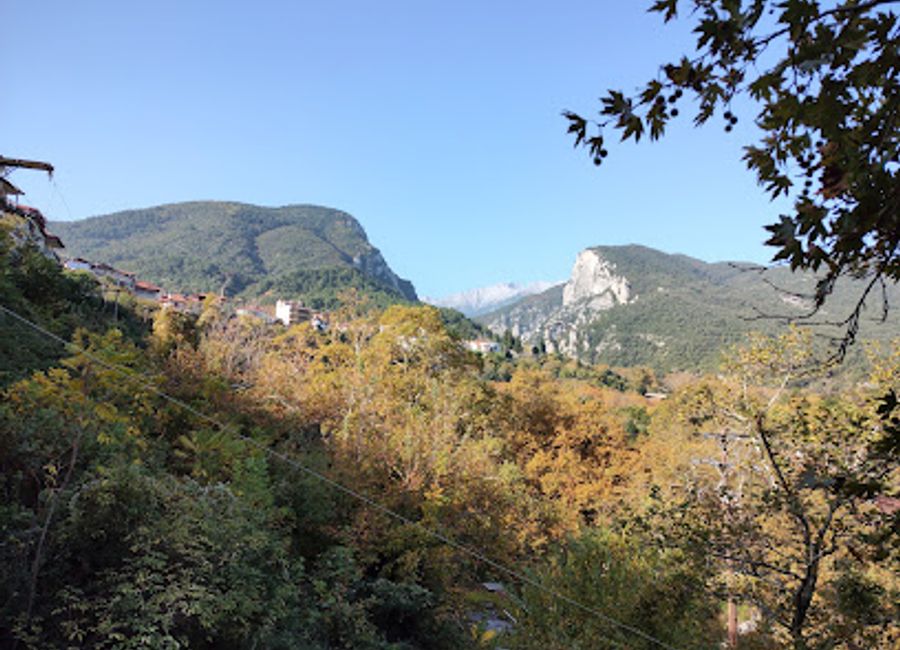 Experience the stunning natural beauty of Punkt Widokowy in Litochoro, Greece, where breathtaking mountain views and tranquility await.