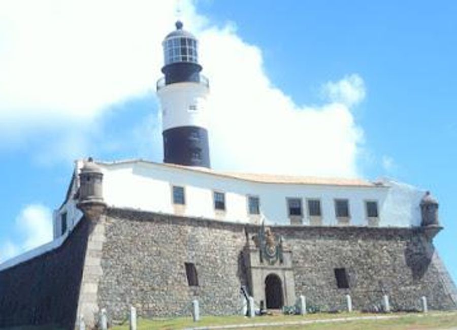 Explore the rich maritime history at Museu Náutico da Bahia, a captivating museum and scenic spot in Salvador's beautiful Barra district.