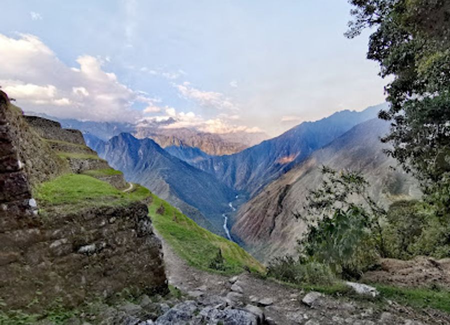 Discover the breathtaking vistas and rich history of Intipata, an archaeological gem along the Inca Trail, perfect for adventurous travelers.