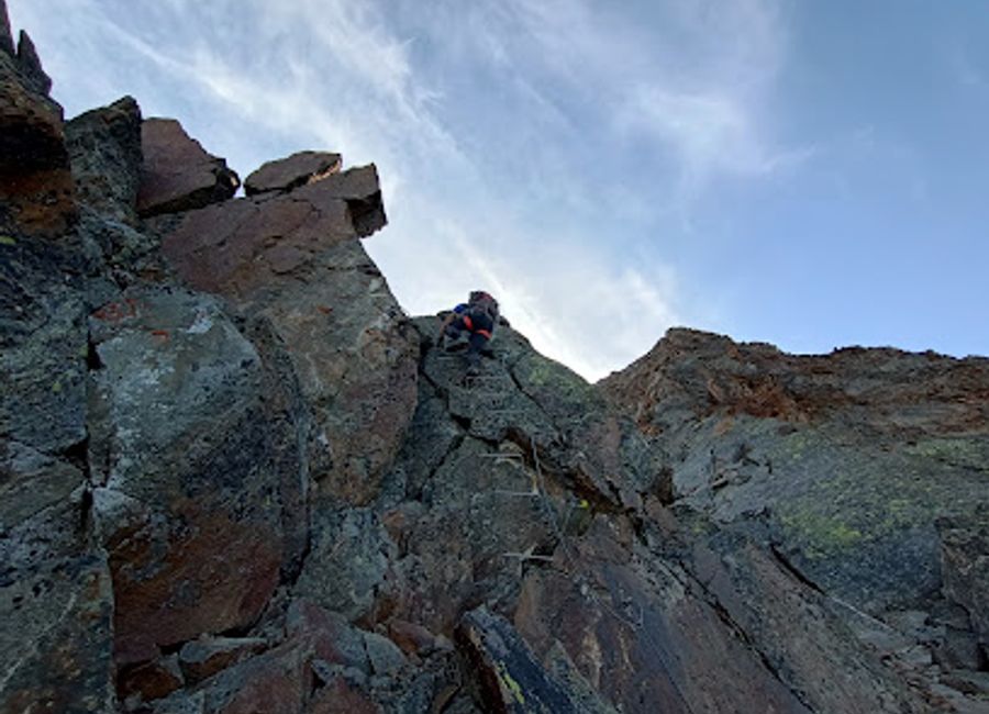Discover the exhilarating Ferrata Monte Emilius in Aosta Valley, a breathtaking adventure for climbers of all levels amidst stunning alpine scenery.
