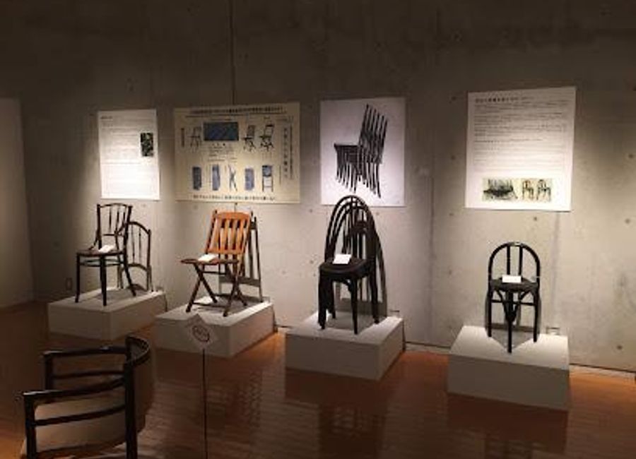 Discover Hida's rich woodworking heritage at Museum Hida in Takayama, where art and tradition come together in a stunning showcase.