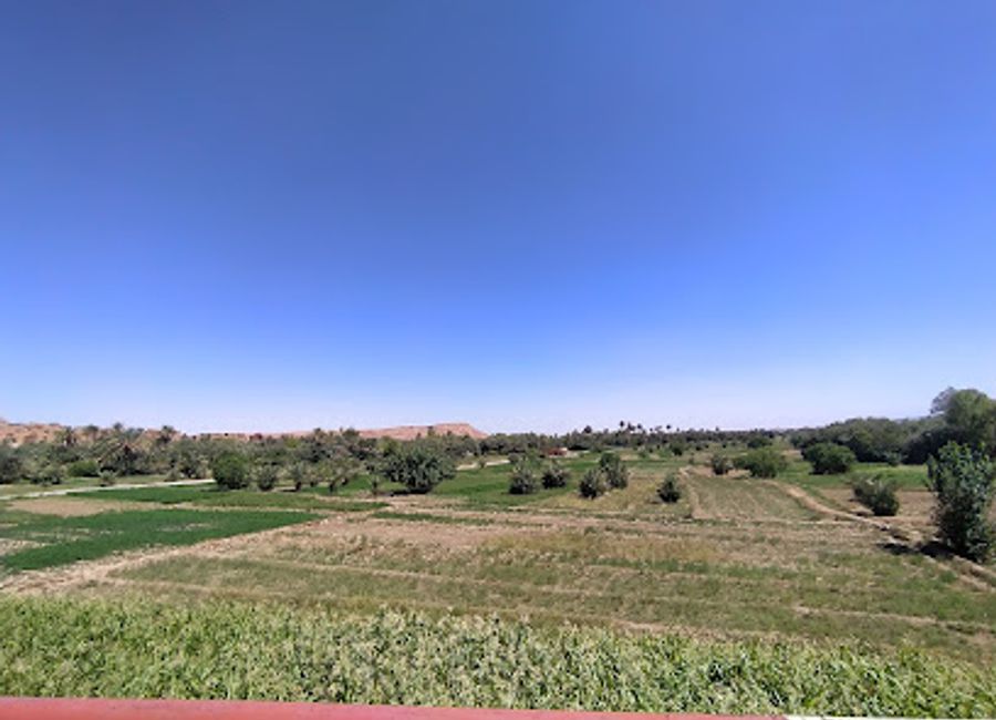 Experience the breathtaking beauty and rich culture at Pont de Oued Toudgha, a stunning bridge in Tinghir, Morocco, offering stunning landscapes and adventure.