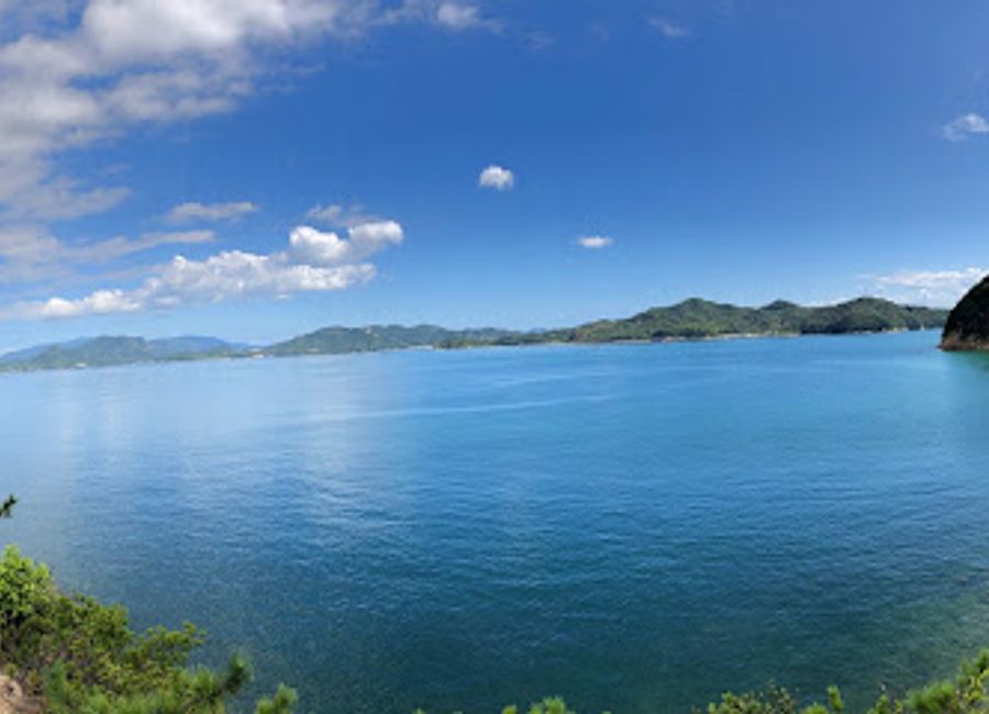 Explore the profound connection between art and emotion at Les Archives du Cœur in Kagawa, a unique museum experience that resonates with every heartbeat.