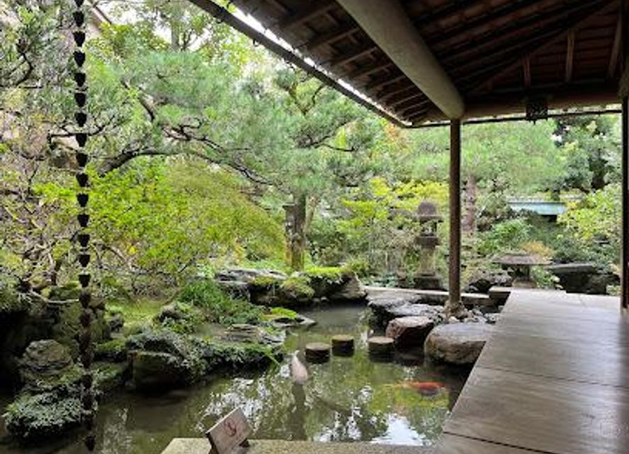 Explore the Nomura-ke Samurai Heritage Residence in Kanazawa, a historical gem showcasing the elegance of samurai life and Japanese culture.