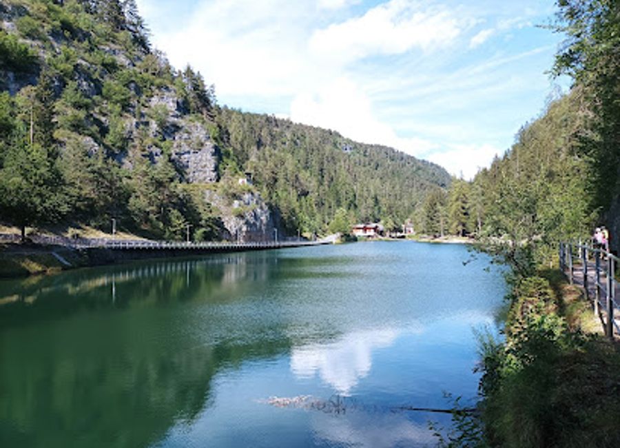 Experience the breathtaking beauty of Canyon Rio Sass, a stunning natural canyon in Trentino, Italy, perfect for nature lovers and adventure seekers alike.