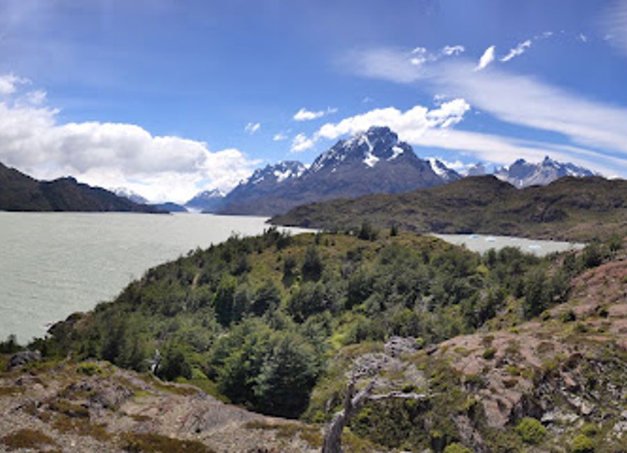Experience the stunning natural beauty of Mirador Lago Grey in Torres de Paine National Park, a must-see destination for every traveler in Patagonia.