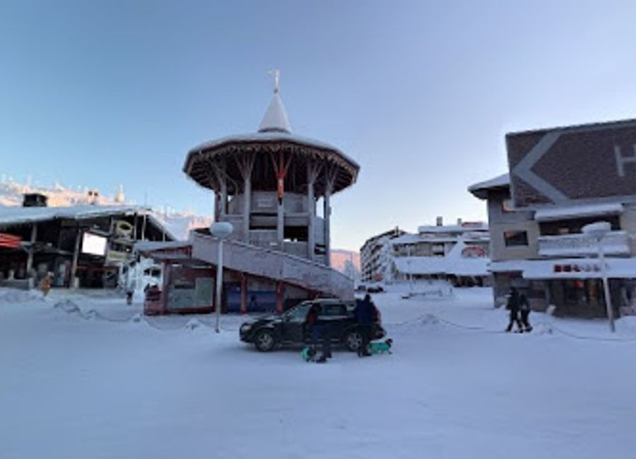 Explore the excitement of Rukan Miniskeittiparkki, a vibrant skateboard park in Kuusamo, Finland, perfect for skaters and nature lovers alike.