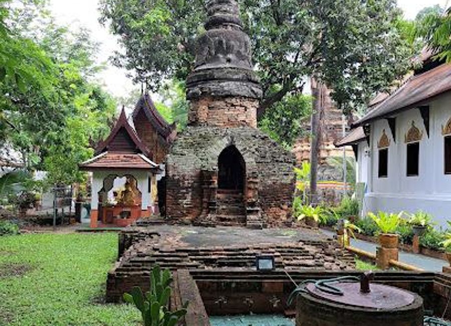 Discover tranquility and spiritual insights at Wat Umong Mahathera Chan, a serene Buddhist temple in the heart of Chiang Mai, Thailand.