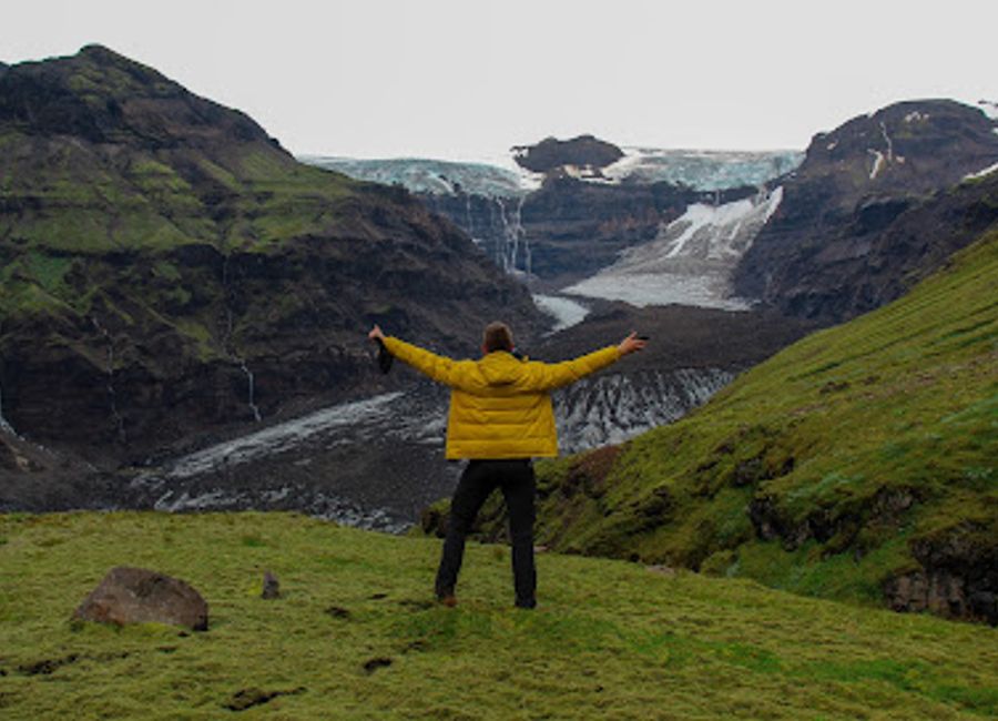 Experience the breathtaking beauty of Morsárfoss Waterfall, a hidden gem in Iceland surrounded by stunning glaciers and majestic mountains.