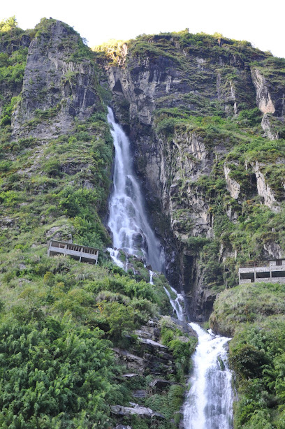 The 10 best shops near Octopus Waterfall - अक्टोपस झरना (2026 ranked)