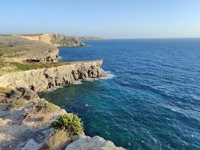 The 10 best shops near Rdum il-Qammieħ Viewpoint (2026 ranked)