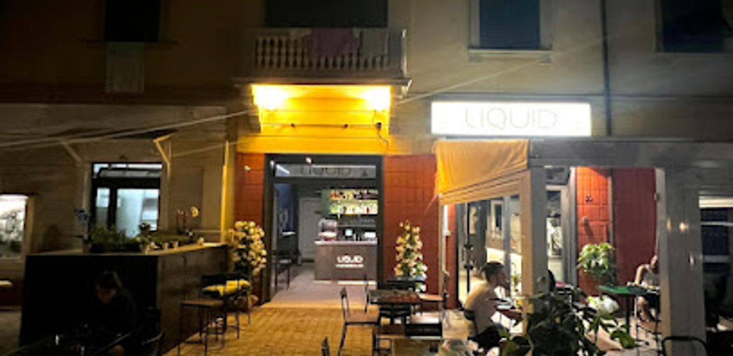 Liquid Unconventional Bar