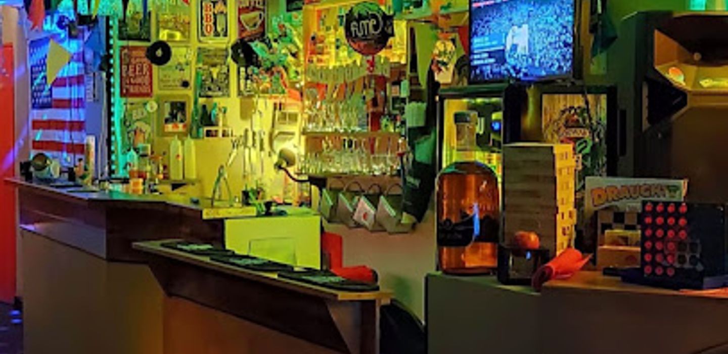 Sunset bar