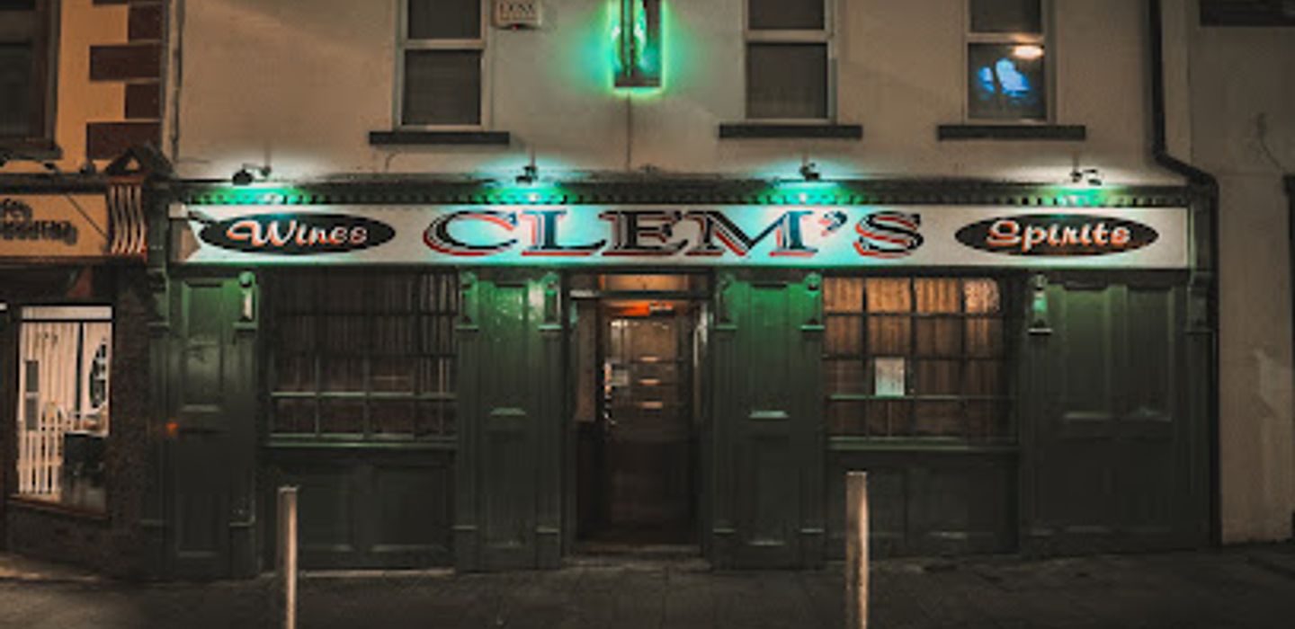 Clems Lounge