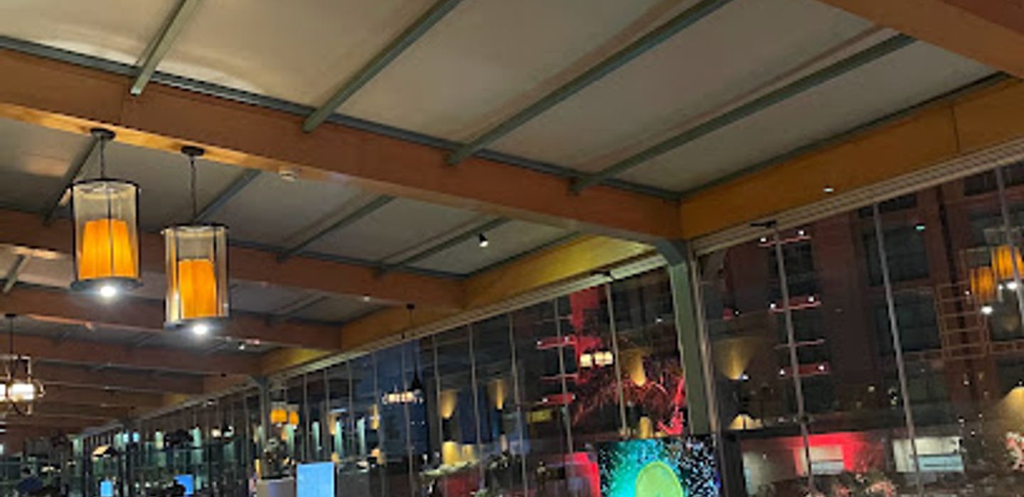 Upper Deck Lounge