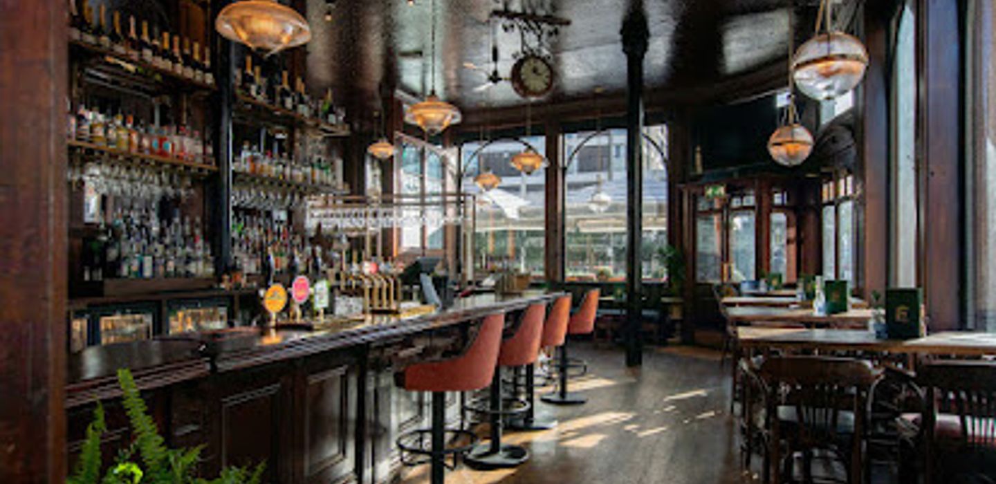 The Elgin