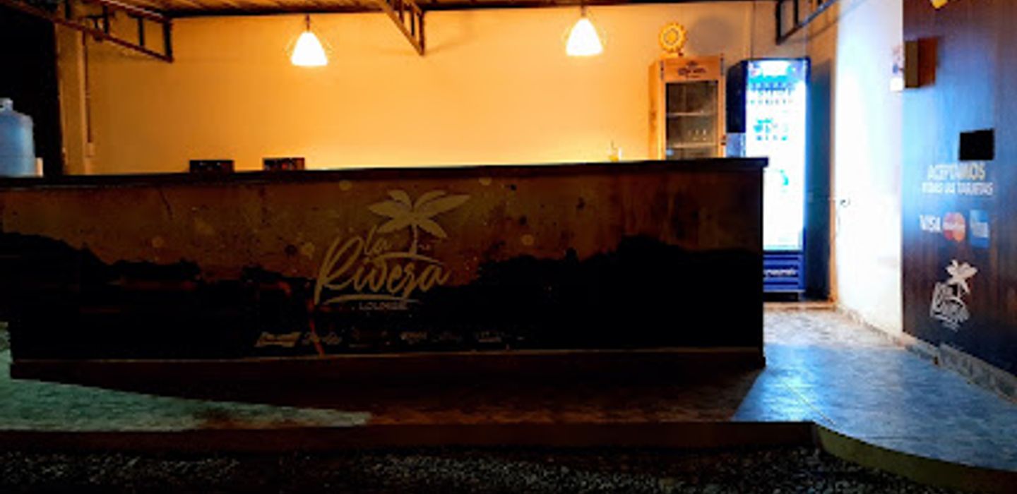 La Rivera Lounge