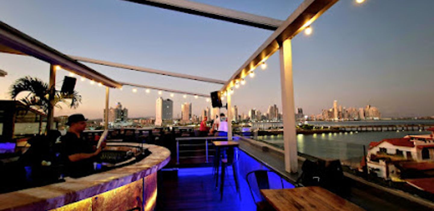 Sama Sky Lounge