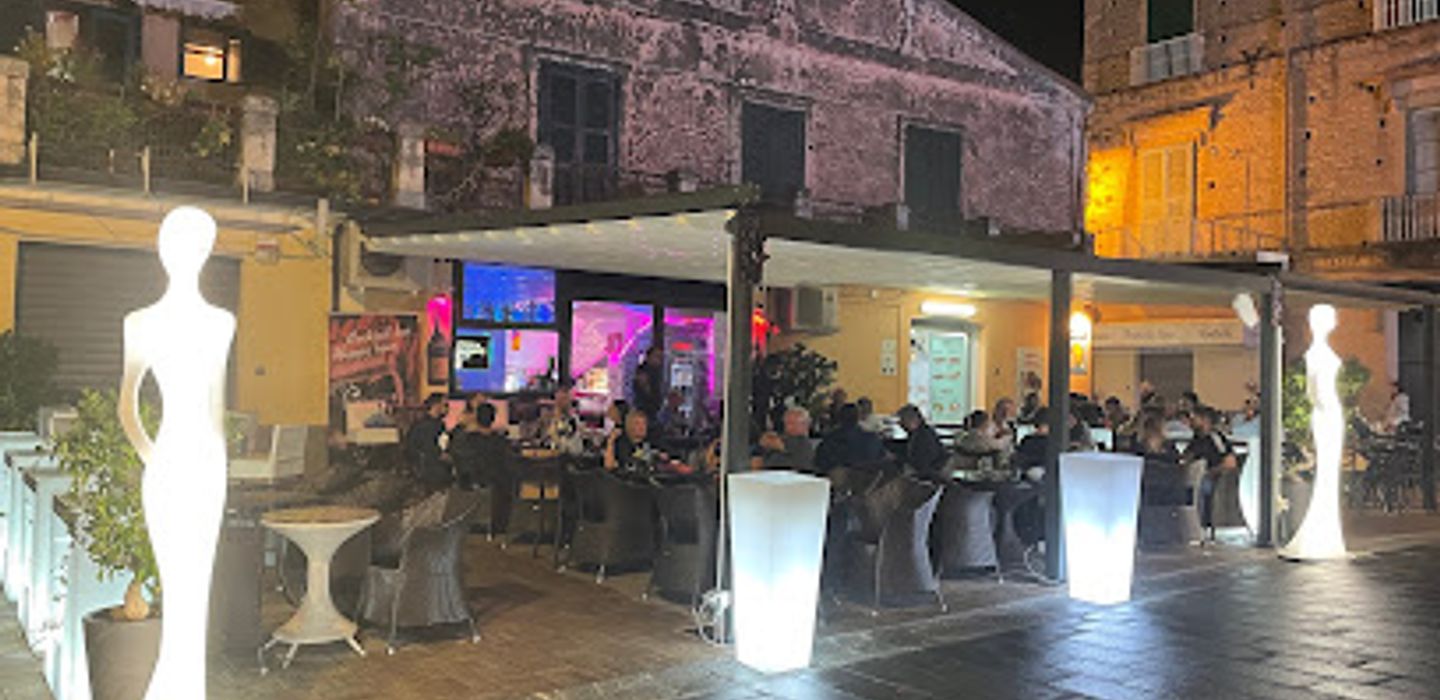 Emotion Cafe
