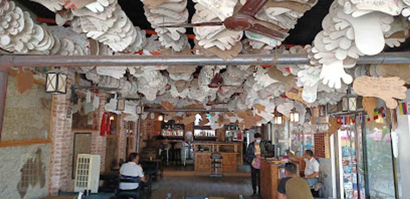 Rum Doodle Bar & Restaurant