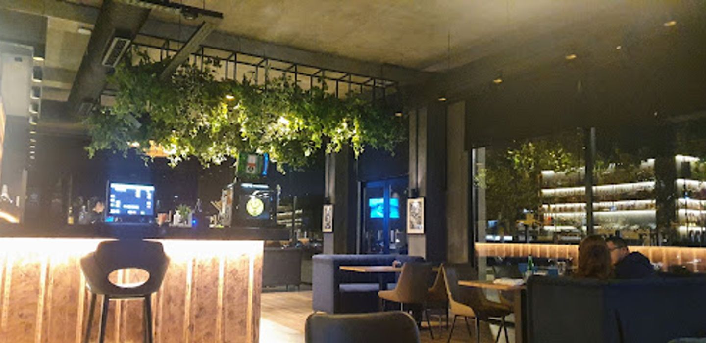 Zero Lounge Bar