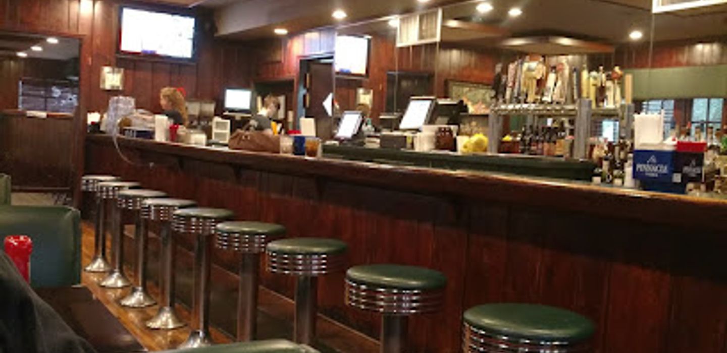 Knob Hill Tavern