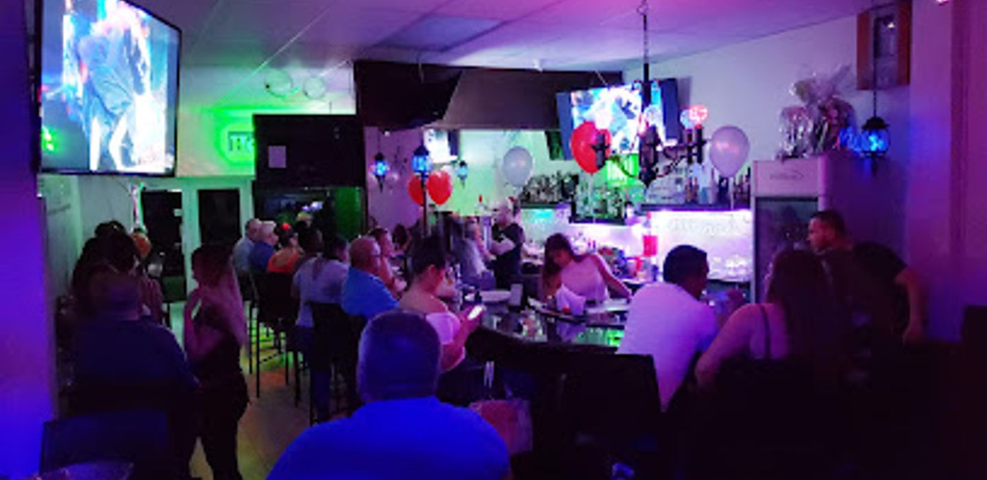 La Barra Vídeo Bar