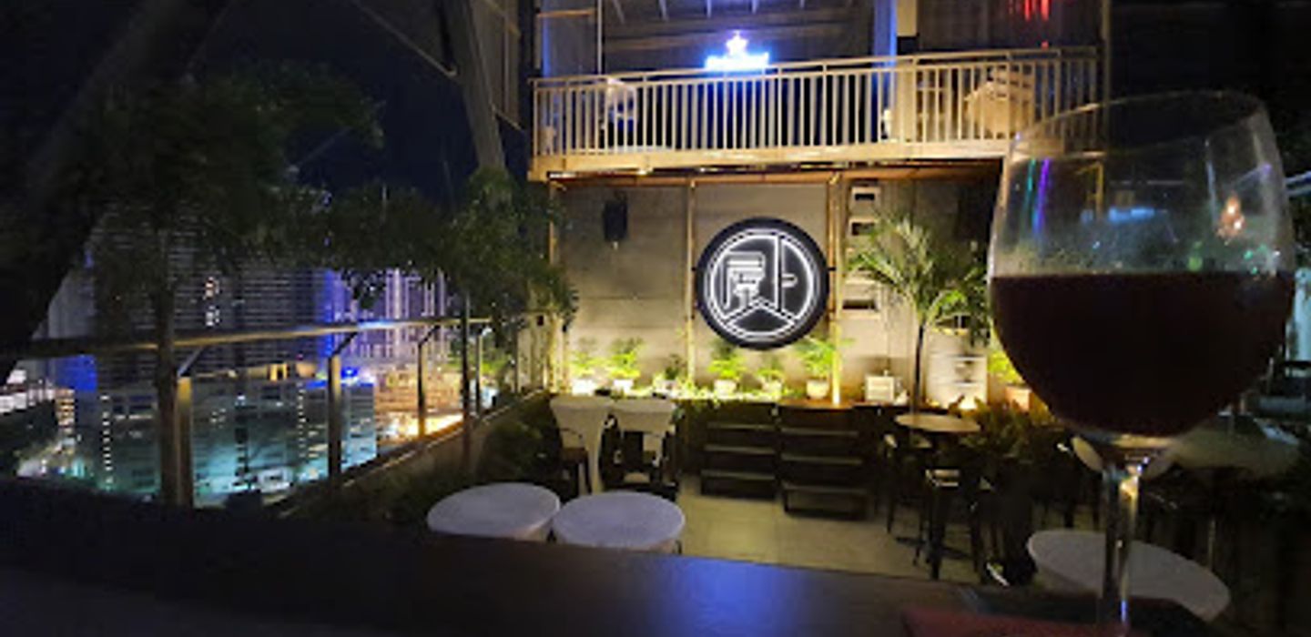 Attic23 Rooftop Bar