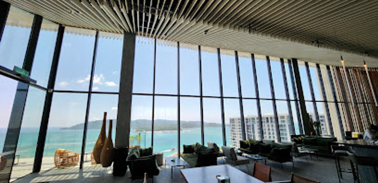 ON23 Sky Bar