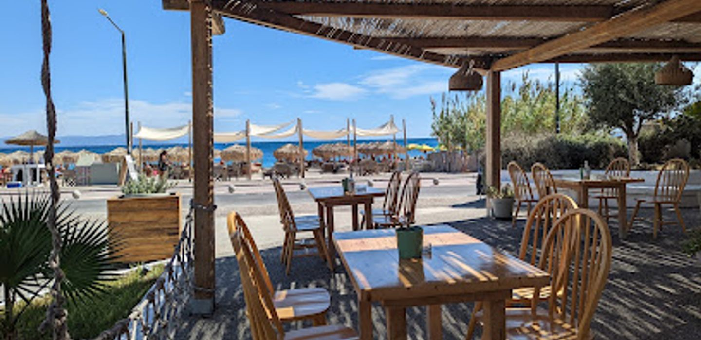 Artemis Heaven Beach-Bar