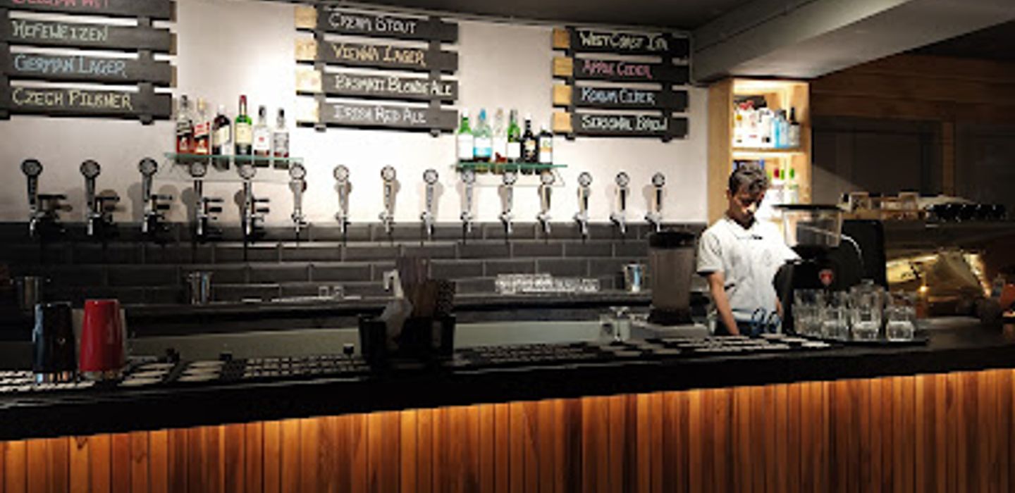 Drifters Tap Station