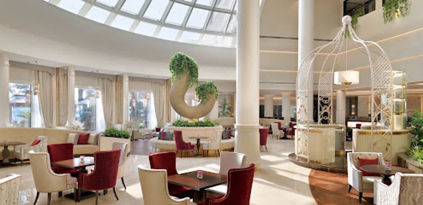 Gallery Lounge