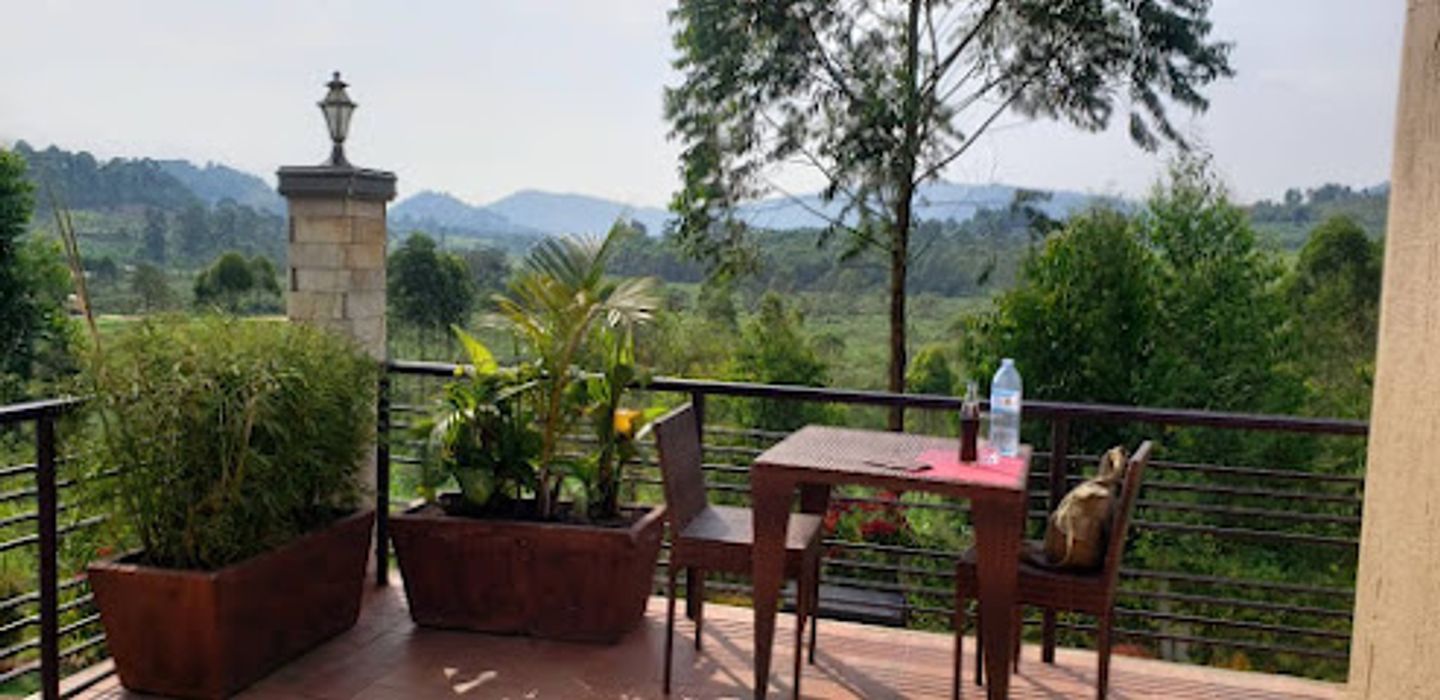 Hot spring cafe & Lounge Kitagata Uganda