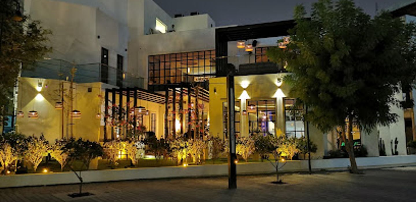 Haus Restaurant & Lounge