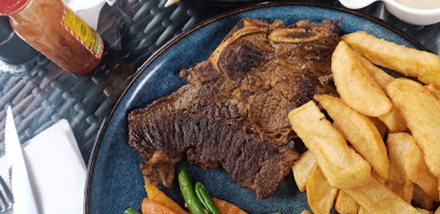 BAMBU BAR & GRILL RESTAURANT