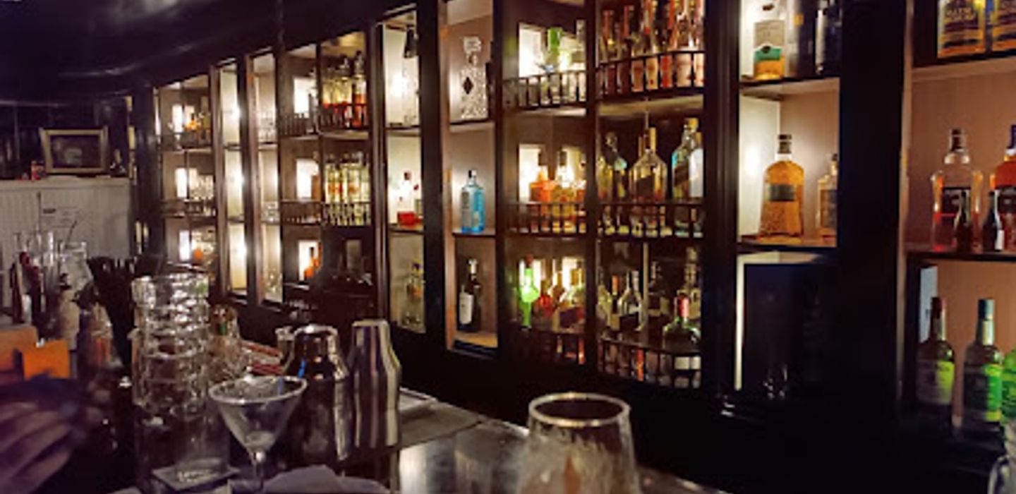 Chabres Bar