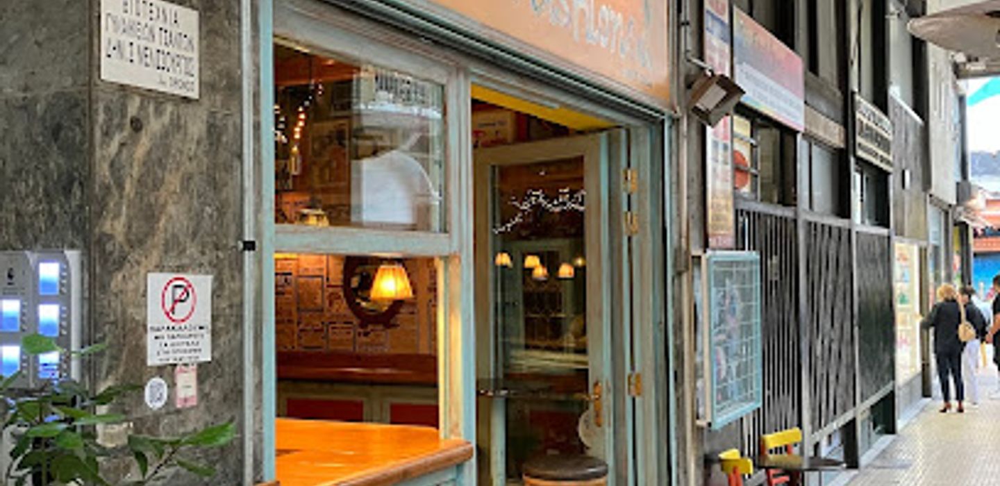 Old fashioned bar