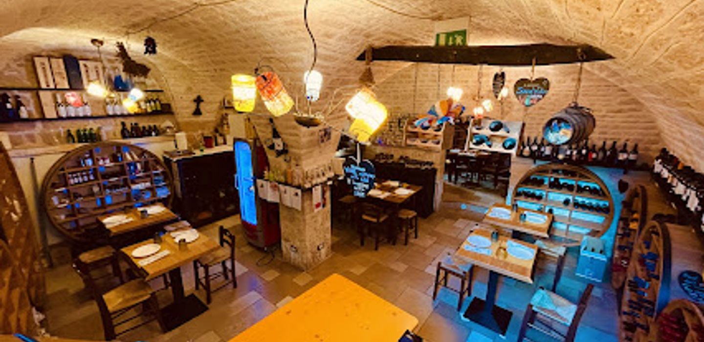 Trulli e Puglia Wine Bar