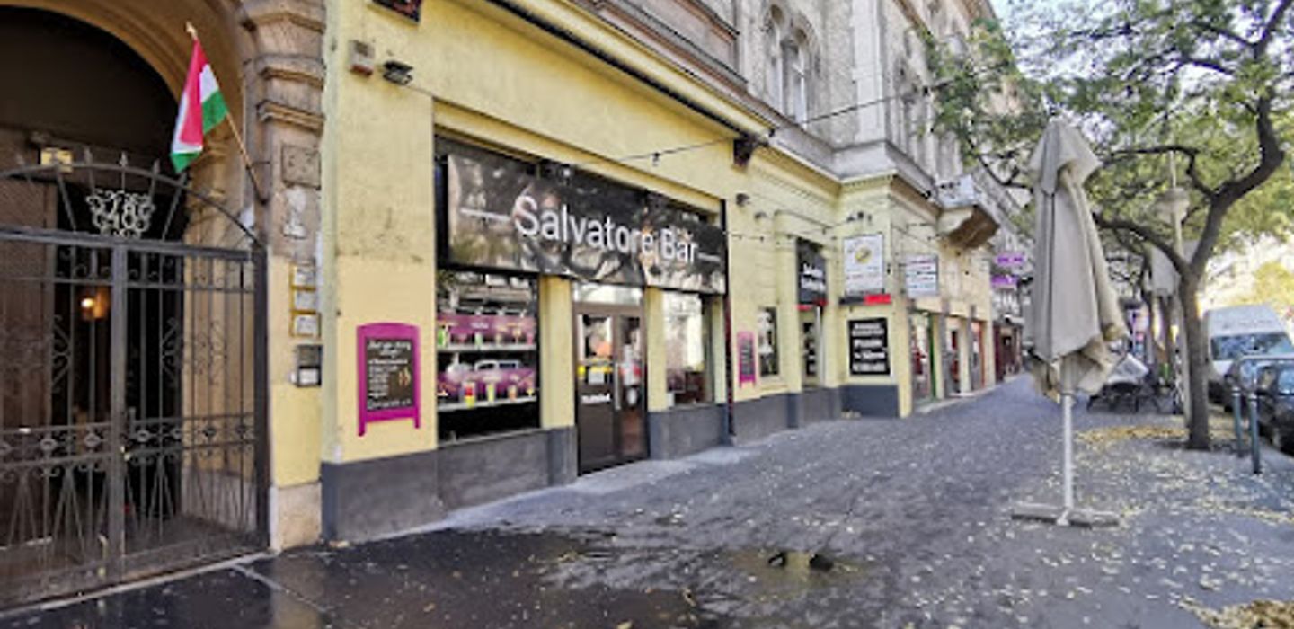 Salvatore Bar