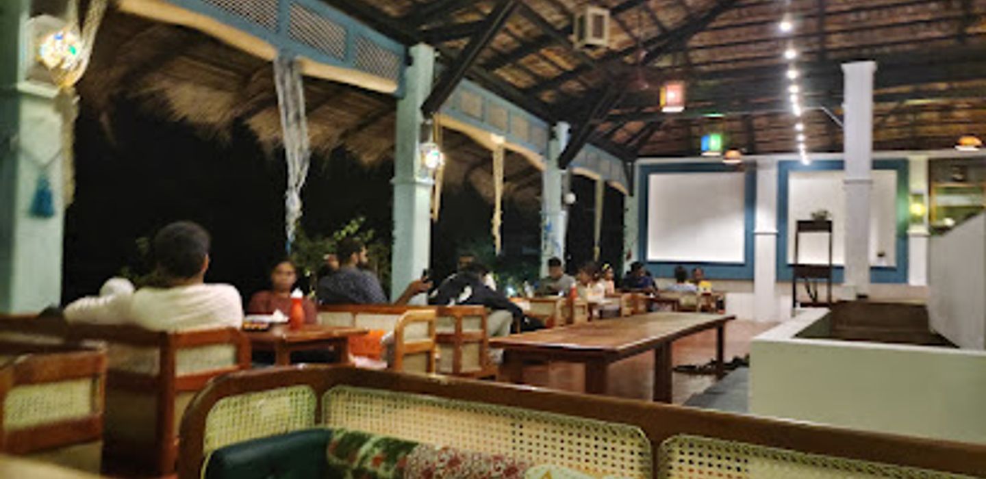 Cafe Catamaran