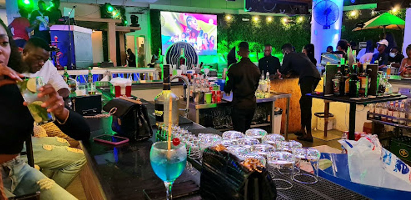 Luna Rooftop Bar