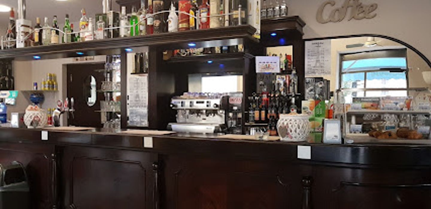 Giugio Bar