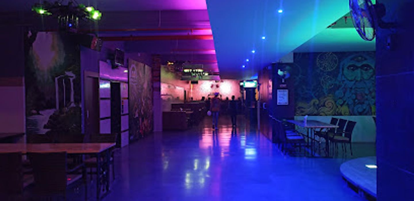 Rio Cave - Pub