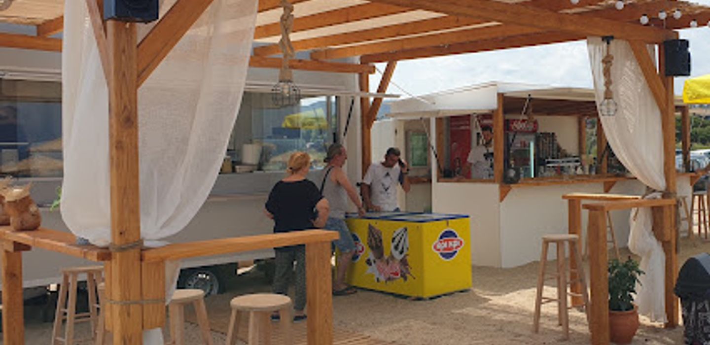 Kakoudia Beach Bar