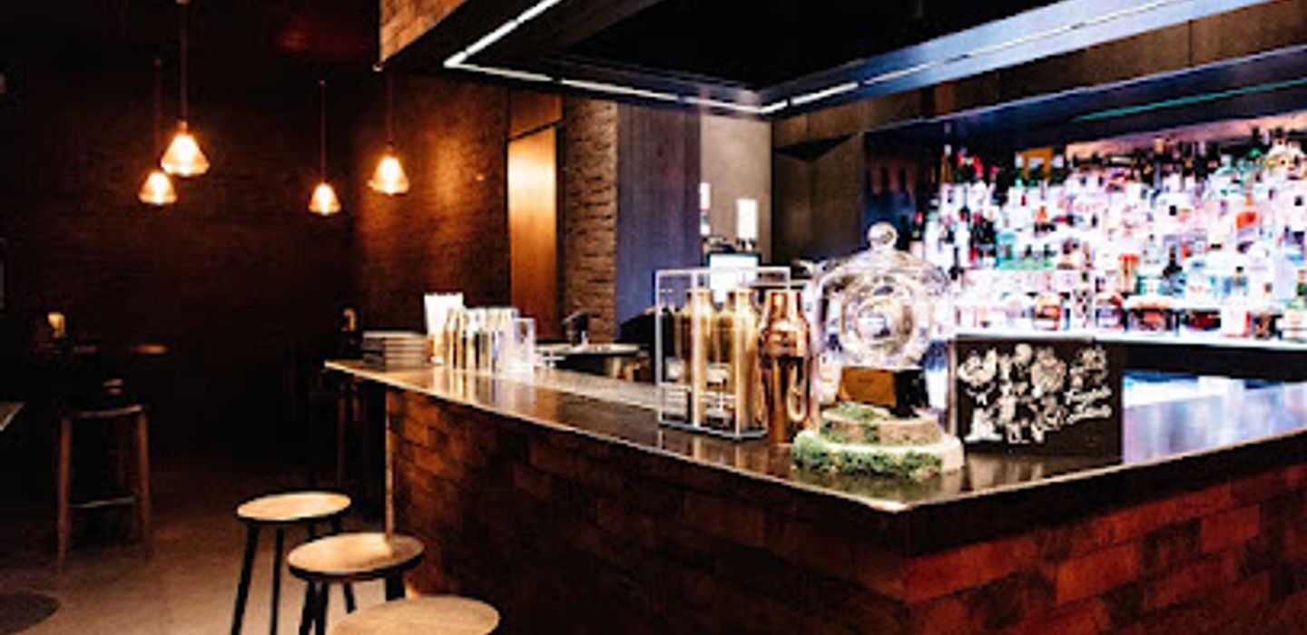 Dezman mini bar